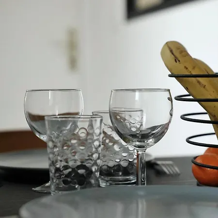- Clair Val Apartment *
